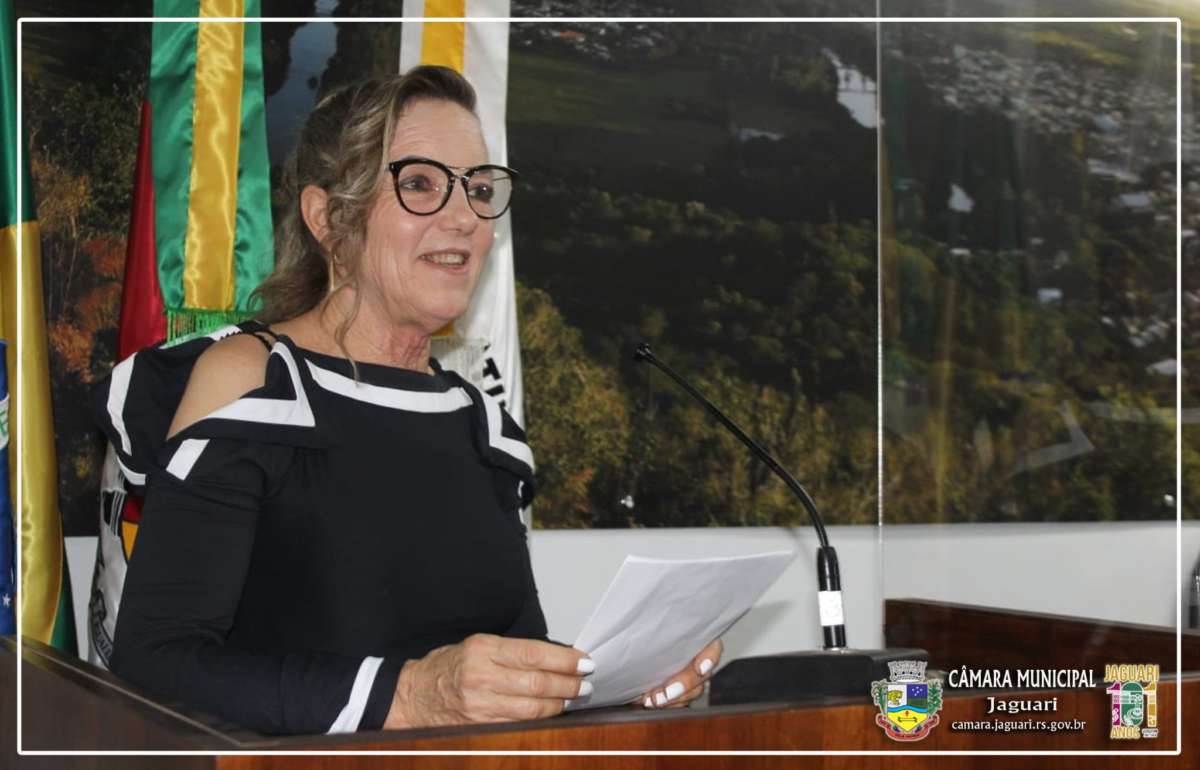 VEREADORA FÁTIMA BIDINOTO TOMA POSSE NA CÂMARA MUNICIPAL